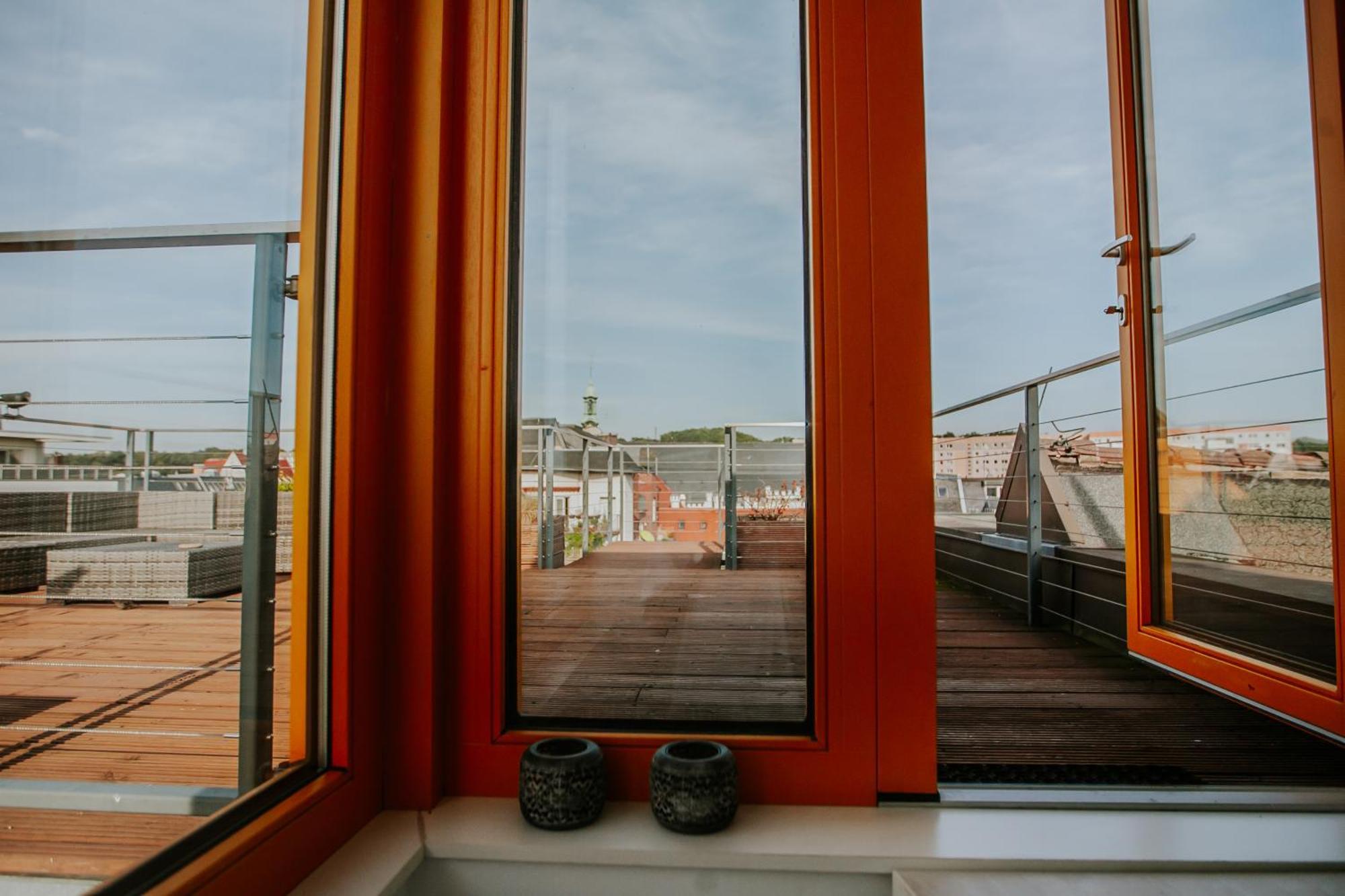 Traumhaftes Apartment Am Dom Mit Grosser Dachterrasse Zwickau Ngoại thất bức ảnh
